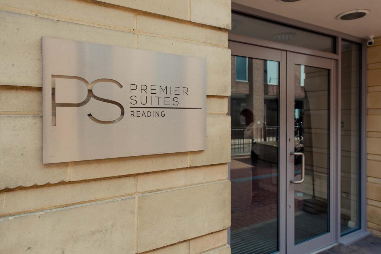 Premier Suites Рединг Екстериор снимка
